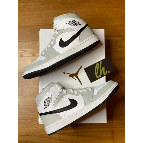 Size 6.5 w Air Jordan 1 Mid "Smoke Grey" - Picture 5 of 5